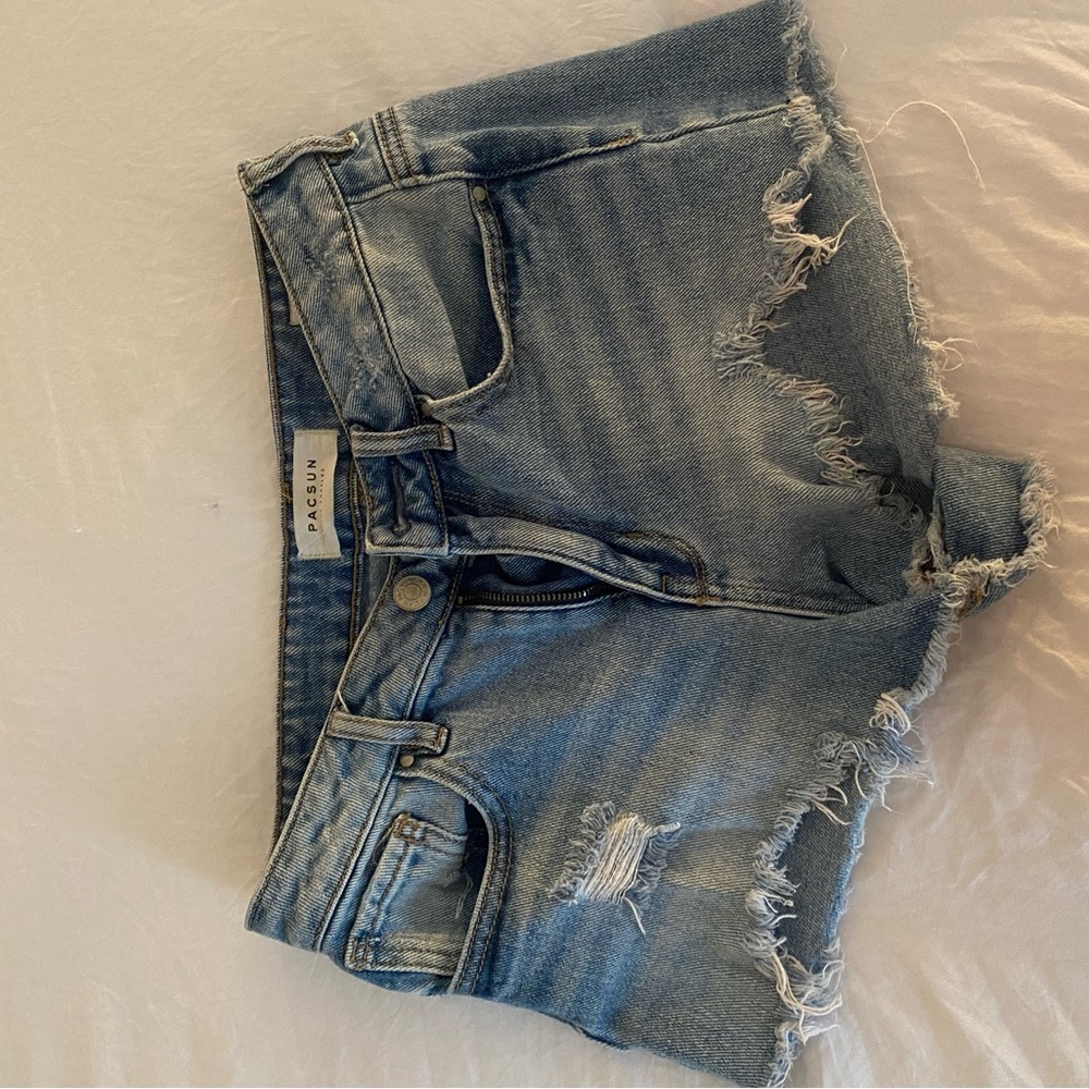 PacSun “high rise festival short”